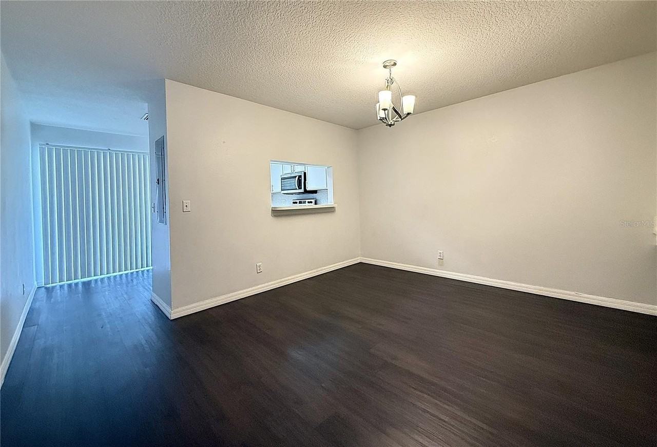 254 Castlekeeper Pl - Photo 5 of 18