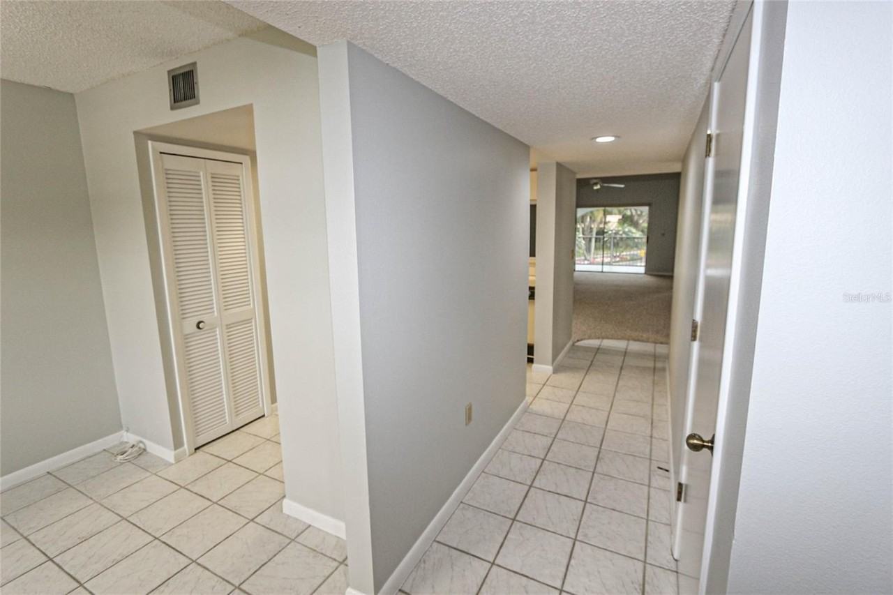 3203 Landmark Dr #2202 - Photo 6 of 29