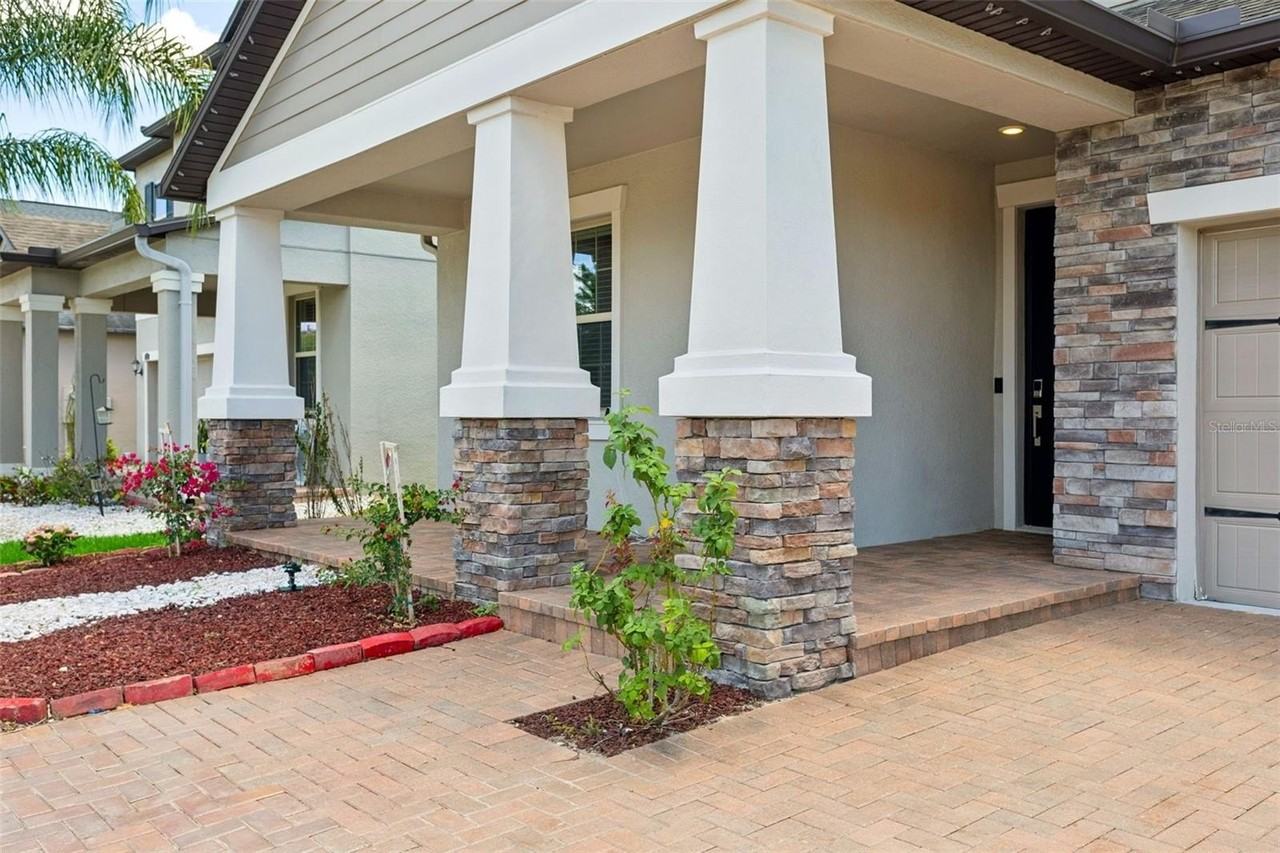 6233 English Hollow Rd - Photo 4 of 30