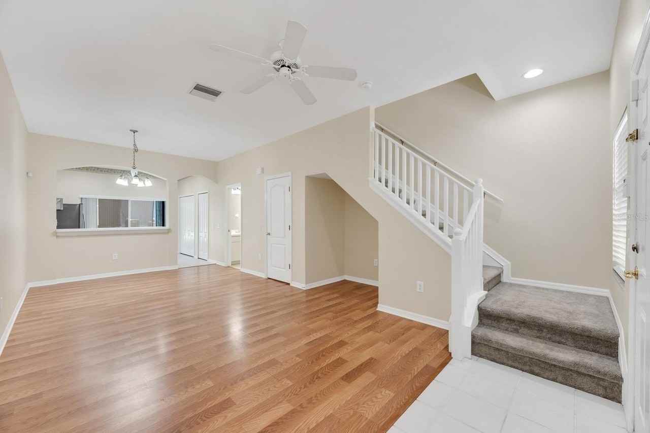 6737 Lake Rochester Ln - Photo 3 of 28