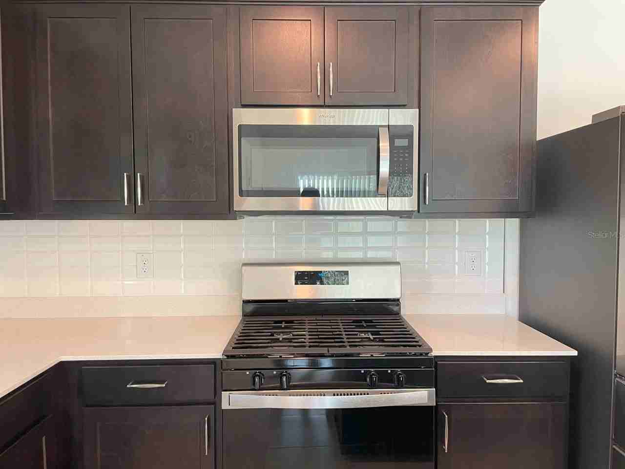 3943 Almond Brook Blvd - Photo 4 of 47