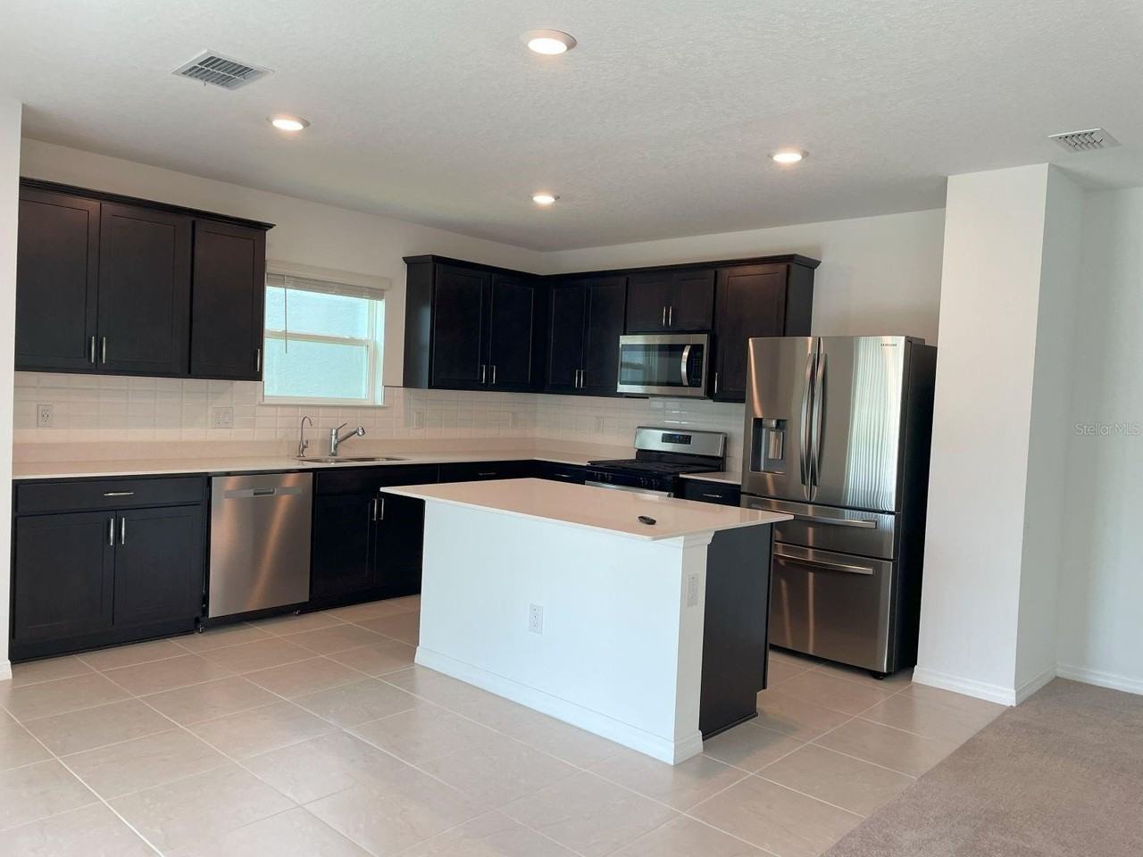 3943 Almond Brook Blvd - Photo 5 of 47