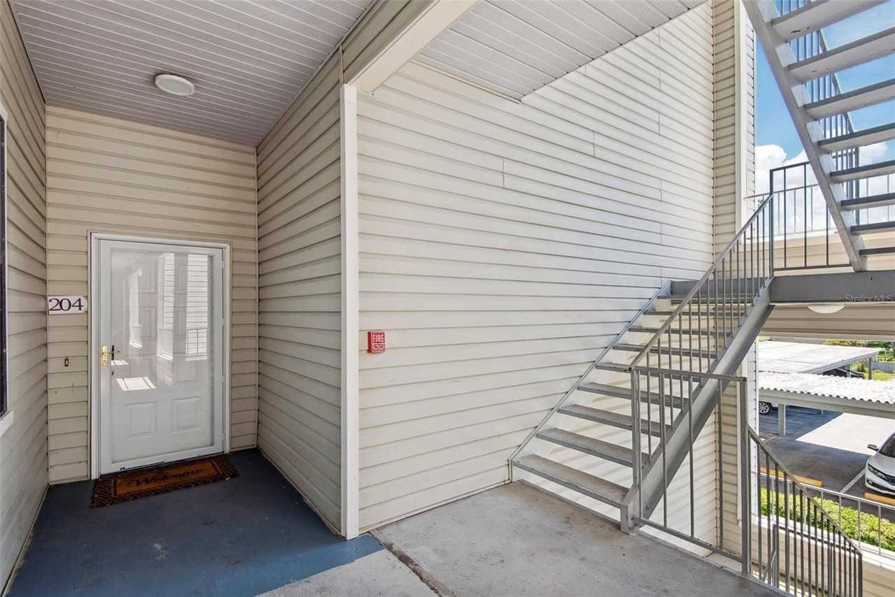 3127 W Sligh Ave #204B - Photo 3 of 39