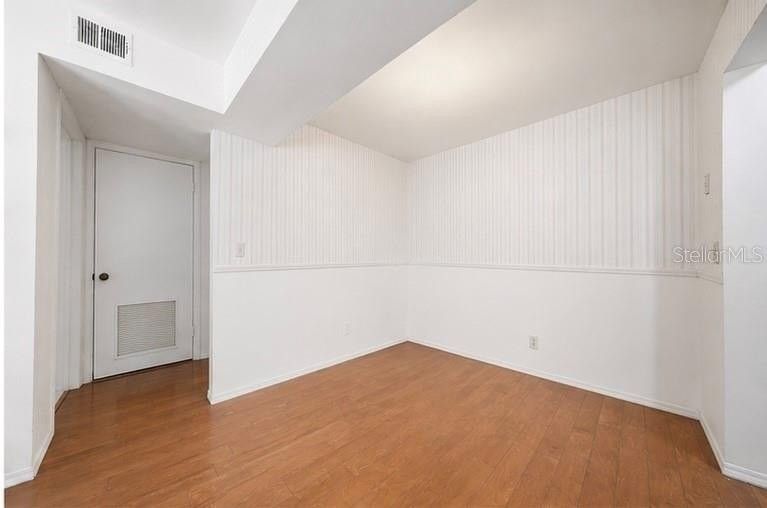 10200 Gandy Blvd N #714 - Photo 4 of 17