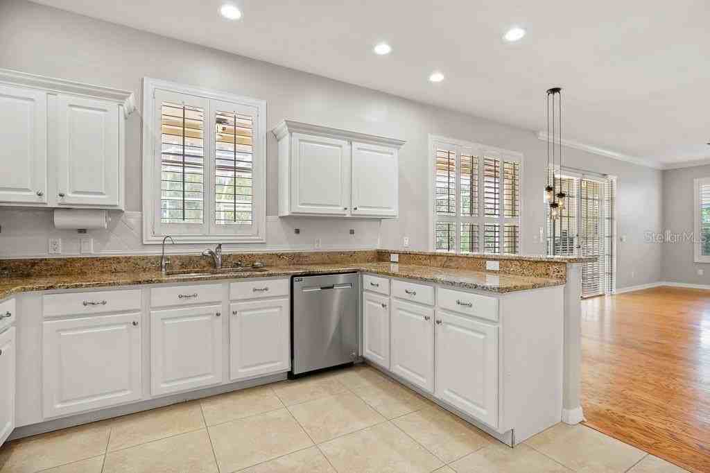 5612 Rockfield Loop - Photo 7 of 50