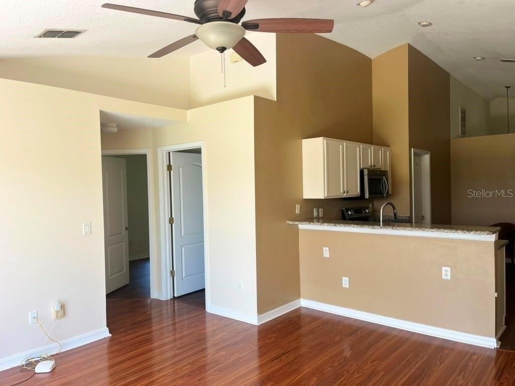 30918 Stone Arch Ave - Photo 6 of 17