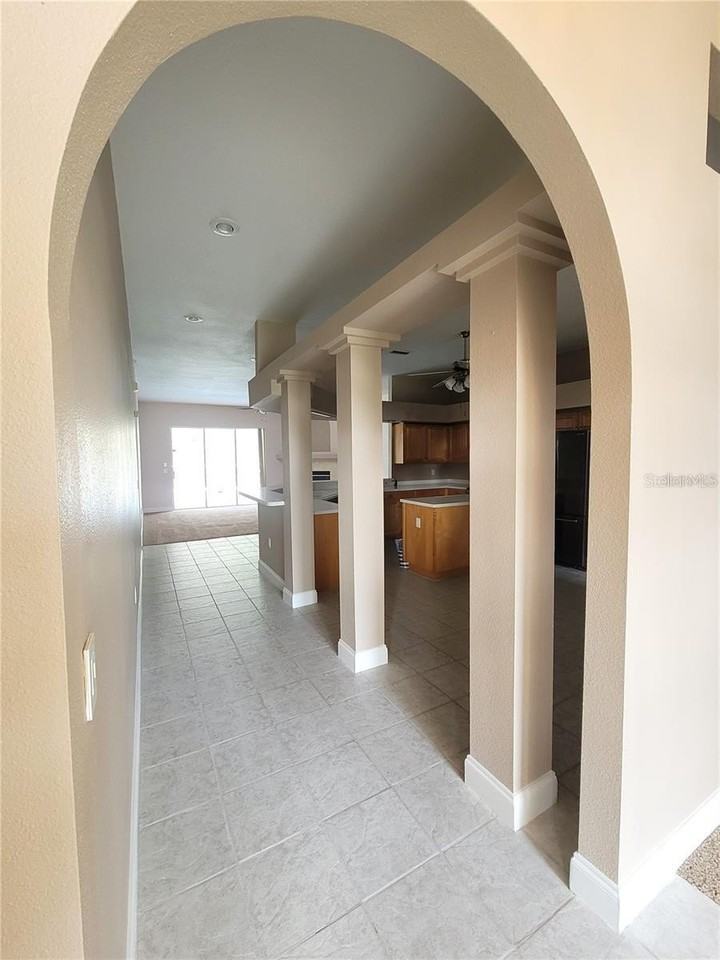 1501 Deerbourne Dr - Photo 3 of 24