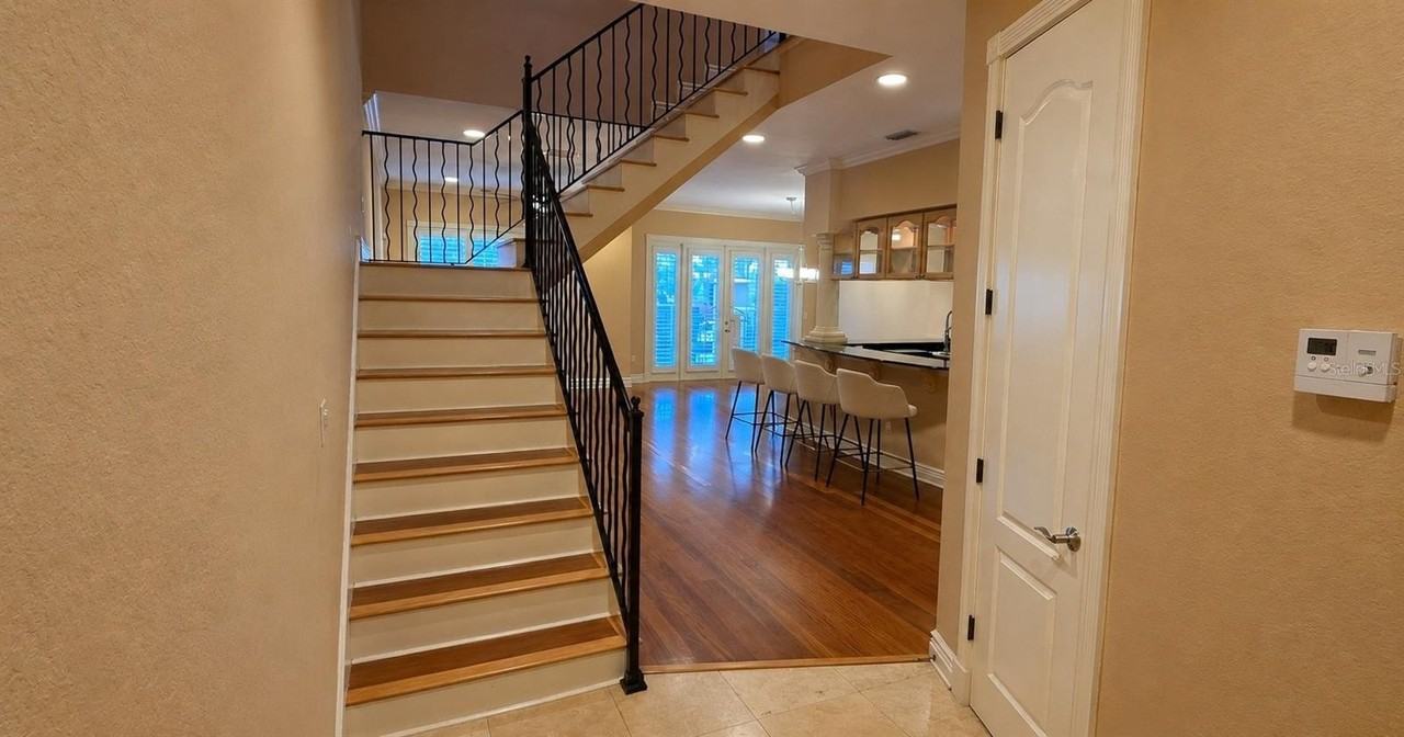 4907 Bayshore Blvd #103 - Photo 5 of 28