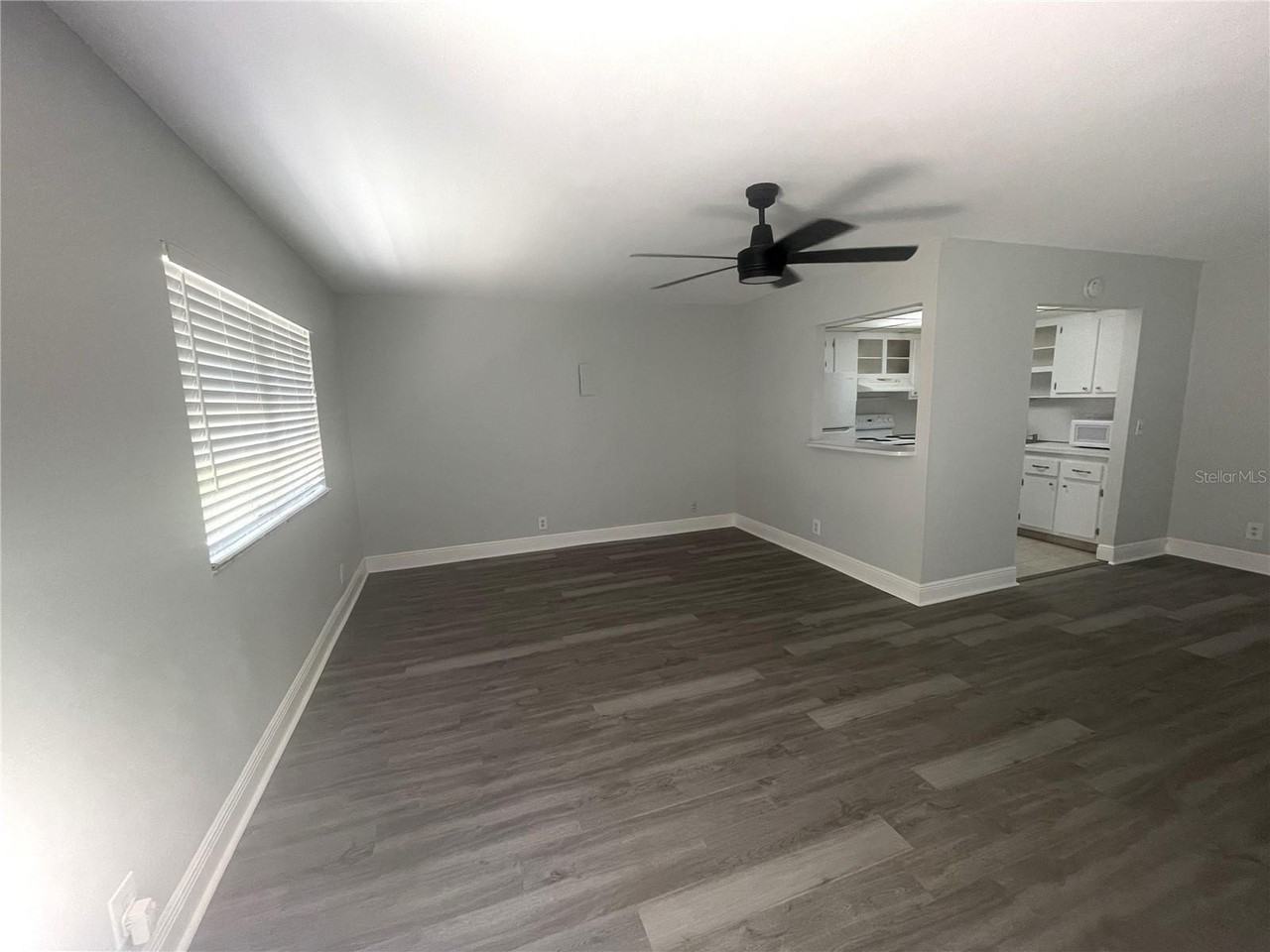 1802 Bedford Ter #191 - Photo 4 of 13