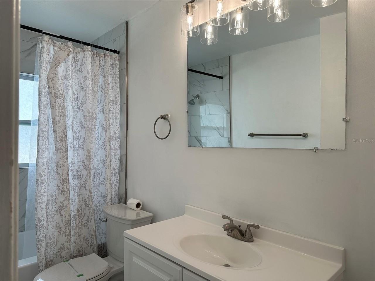 473 93rd Ave N - Photo 7 of 11