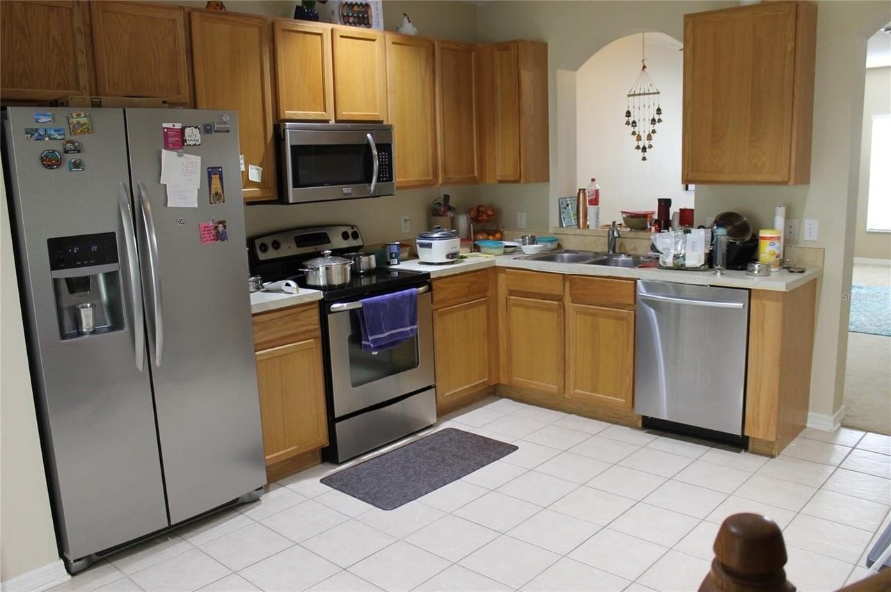 5815 Fishhawk Ridge Dr - Photo 5 of 17