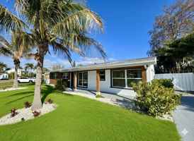 featured image of 1500 Carson Cir Ne