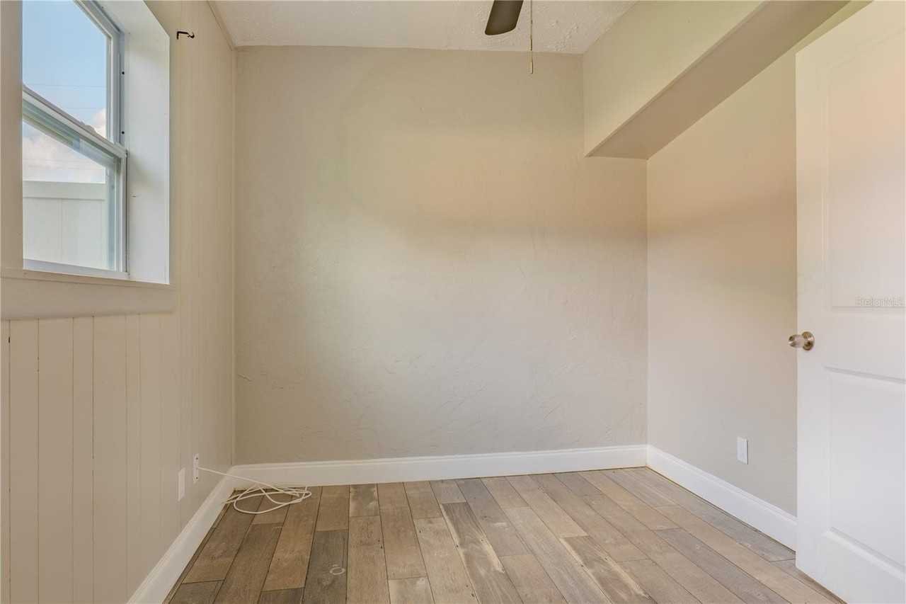 2553 18th Ave N - Photo 7 of 14