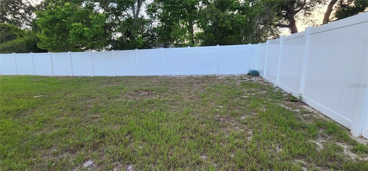 2408 Kimberly Dr - Photo 2 of 25