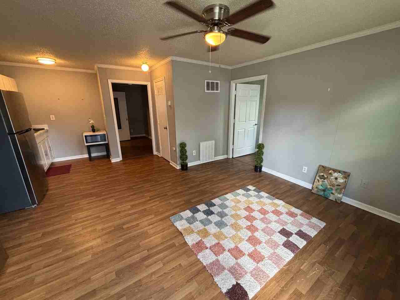320 Osceola St - Photo 4 of 25