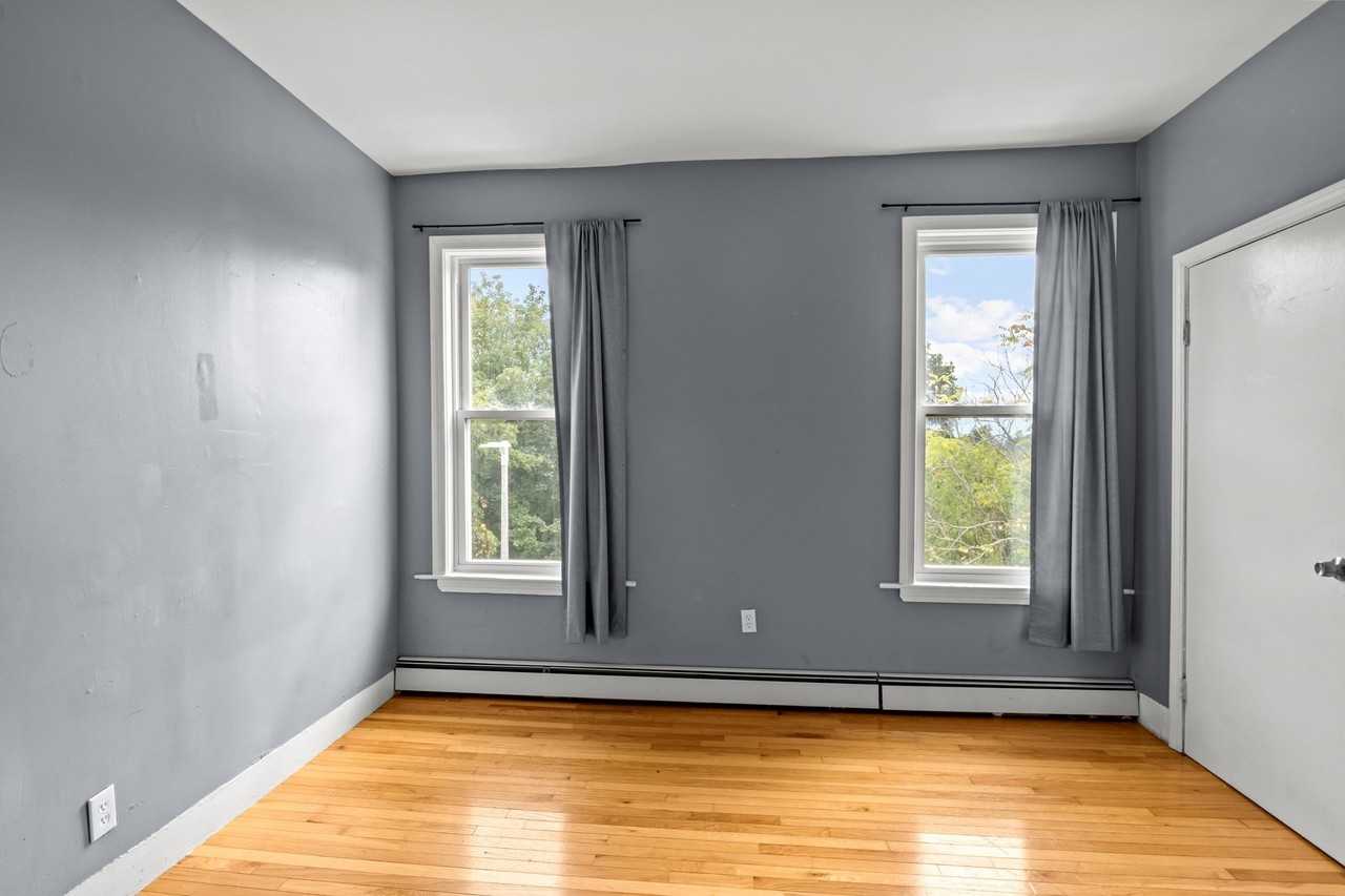 26 Alpine Pl #2 - Photo 6 of 10