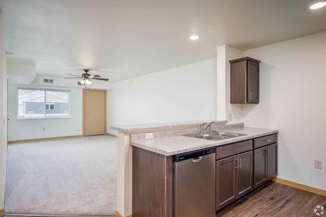 Hickory Grove Apartments (A) - Photo 2 of 24