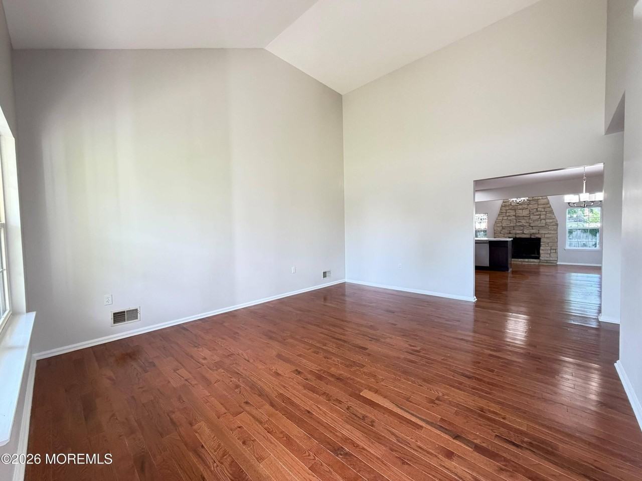 297 Mermaid Dr - Photo 3 of 19
