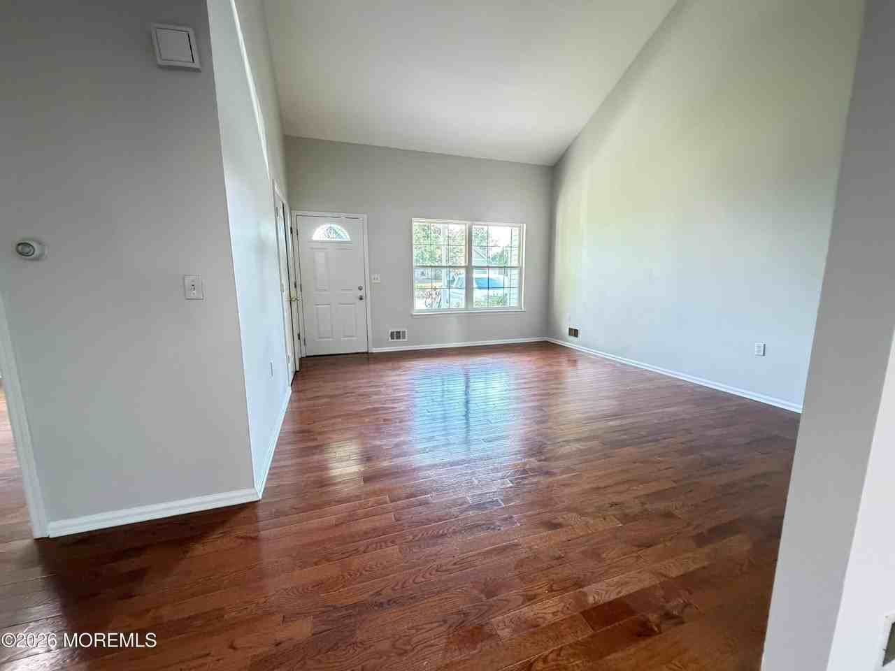 297 Mermaid Dr - Photo 4 of 19