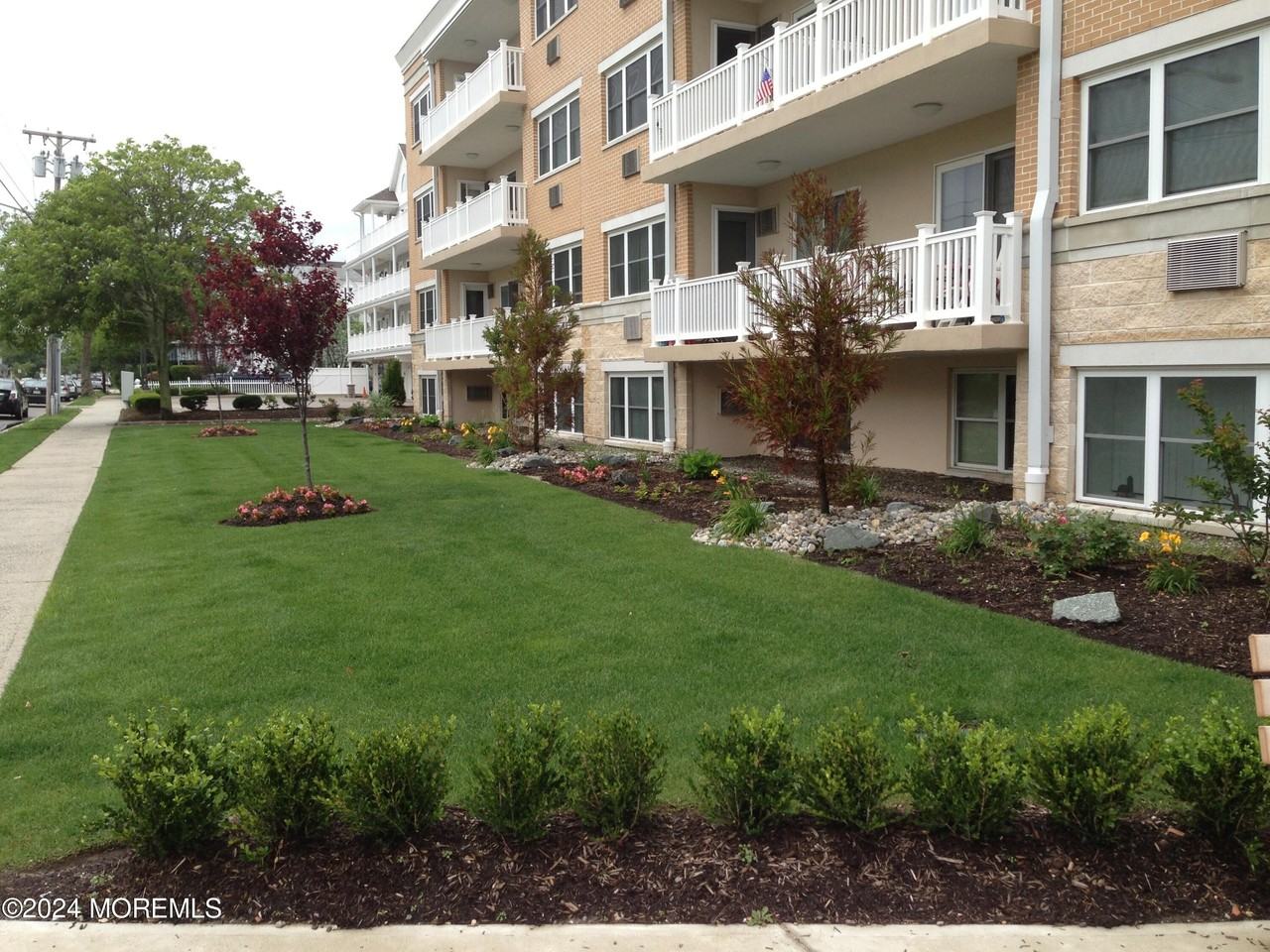 200 Ocean Park Ave #1C - Photo 2 of 29