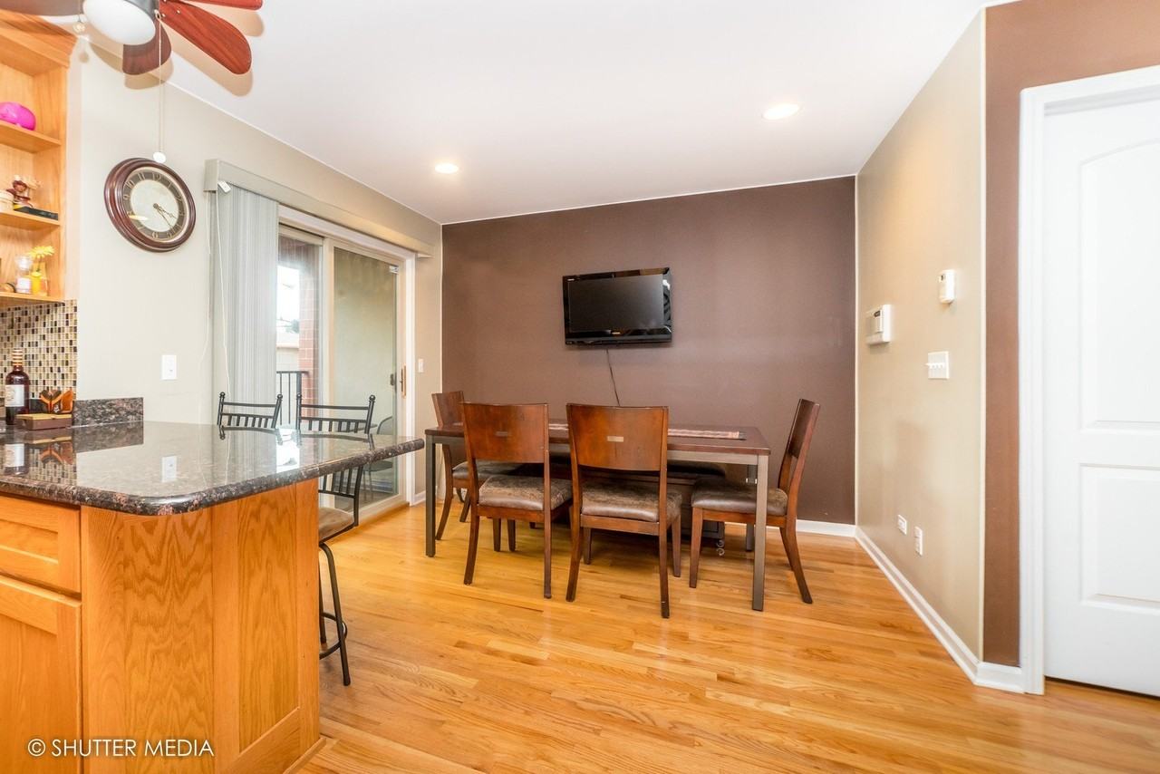 4251 W Montrose Ave - Photo 7 of 14