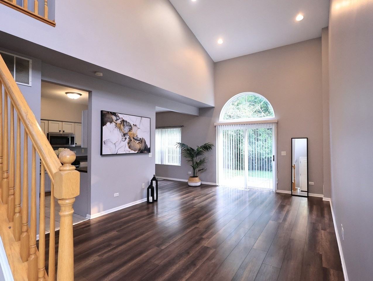 2607 Oak Tree Ln #2607 - Photo 3 of 29