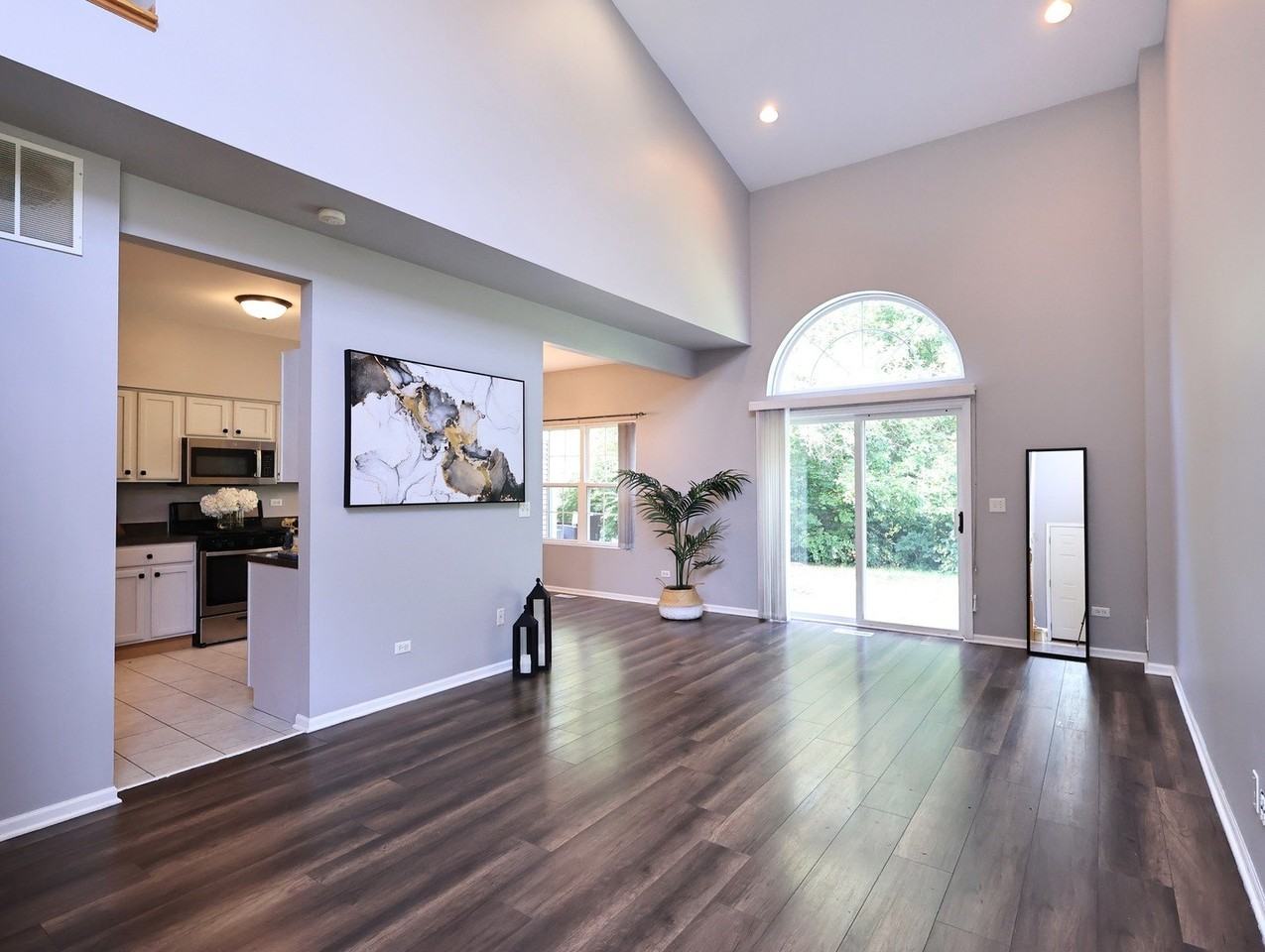 2607 Oak Tree Ln #2607 - Photo 4 of 29