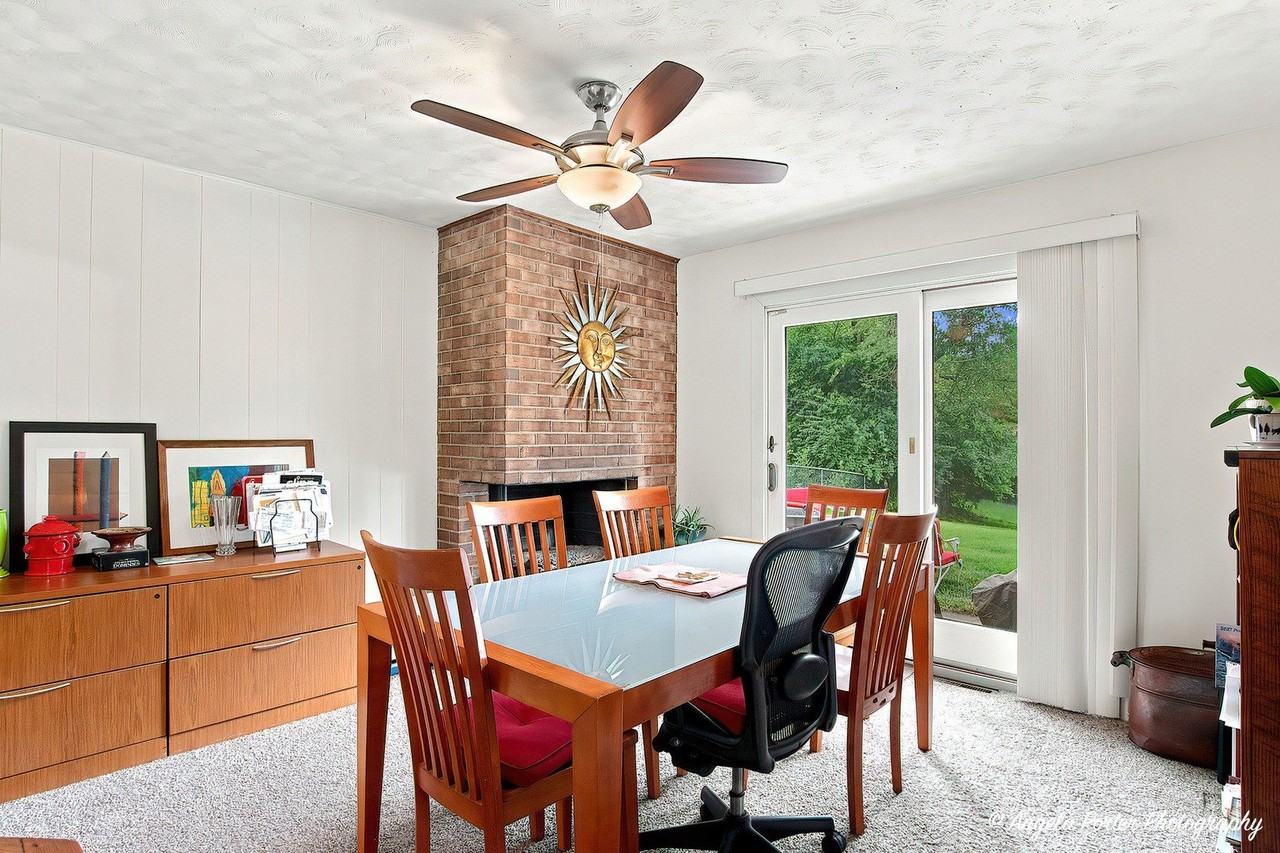 303 Ridge St - Photo 6 of 23