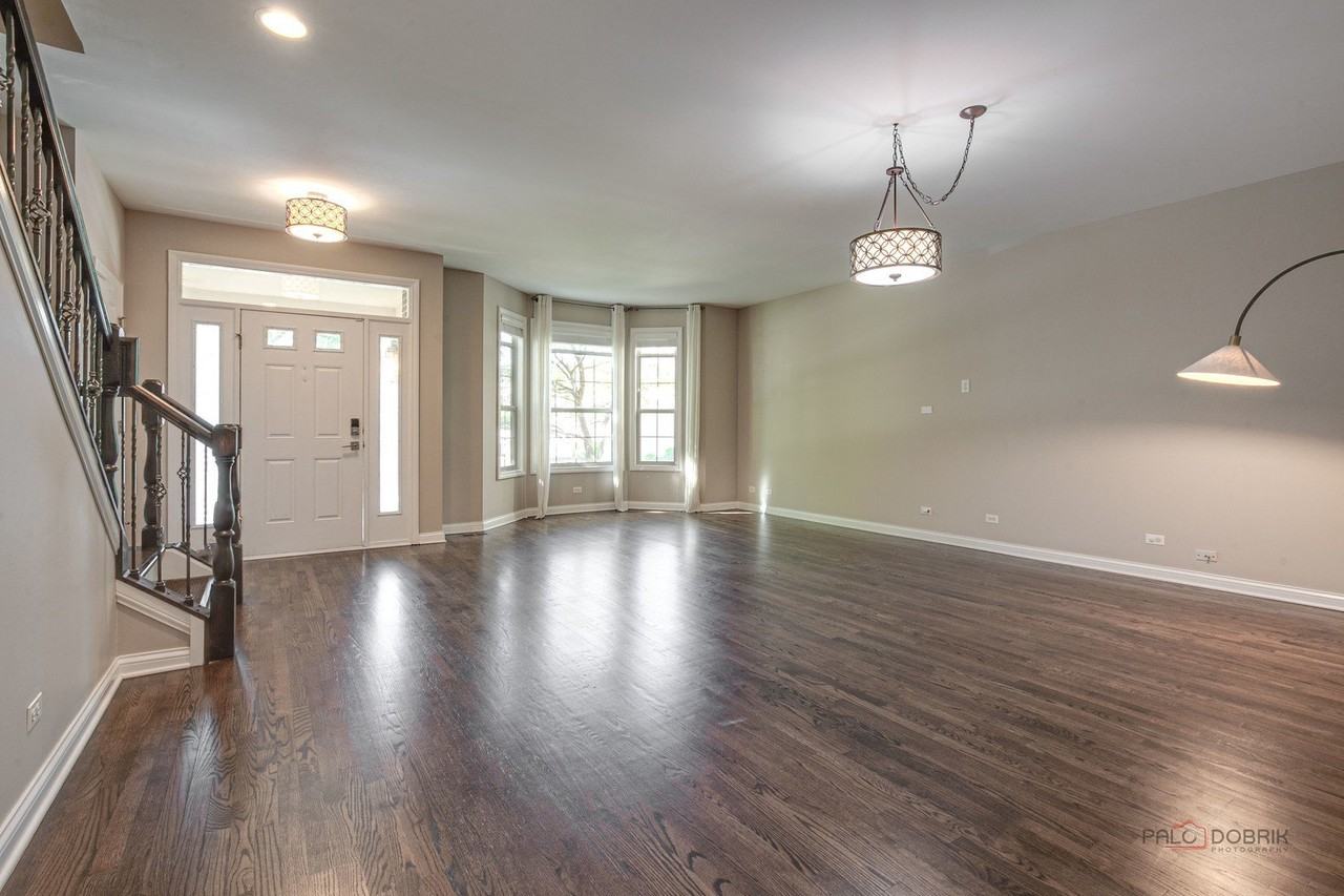 2460 Violet St #2460 - Photo 4 of 31