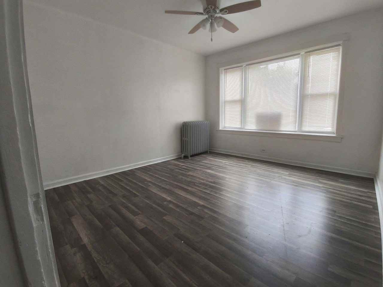 2542 W 64th St #1 - Photo 2 of 8