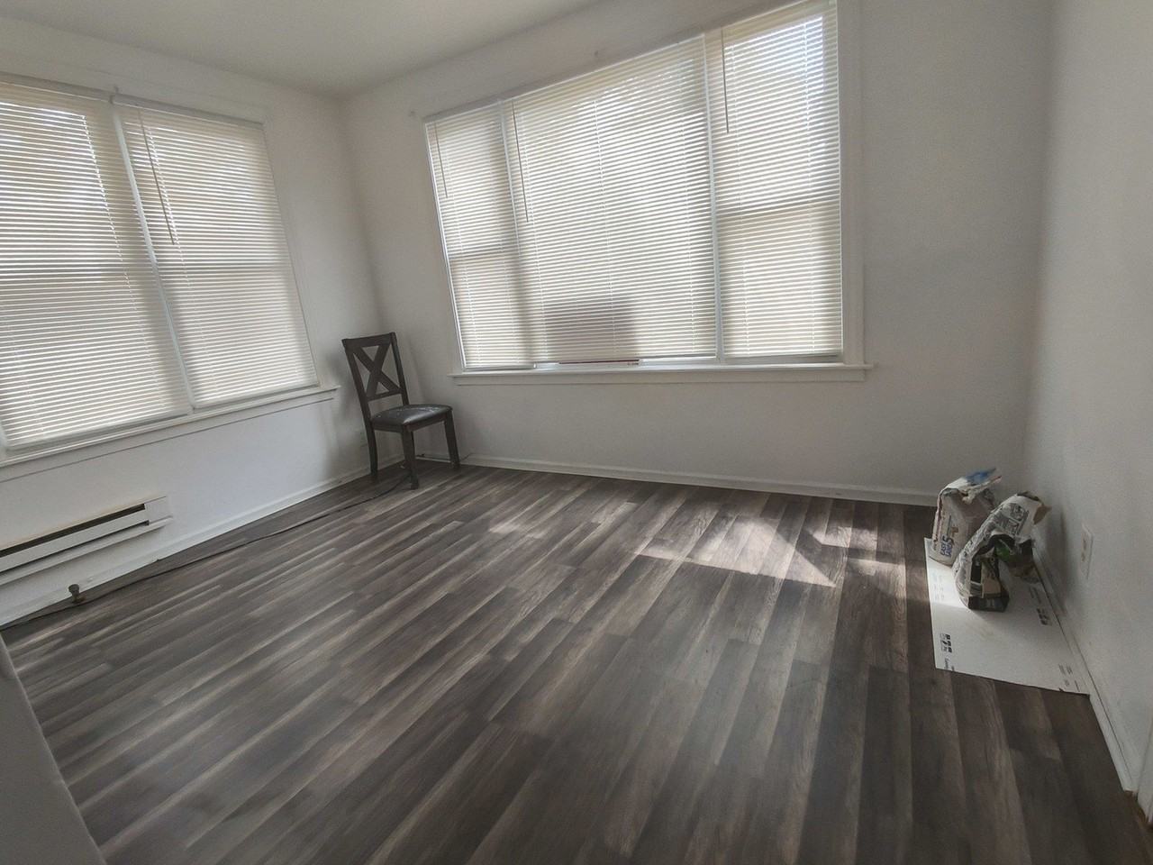 2542 W 64th St #1 - Photo 7 of 8