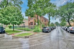 2437 W North Shore Ave #2 - Photo 1 of 1