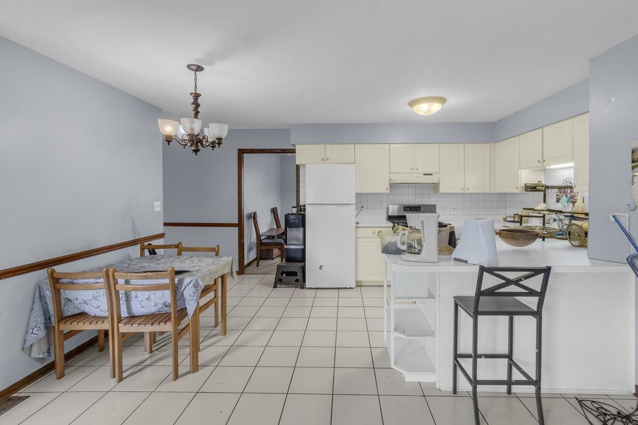 7736 W 157th Pl - Photo 4 of 36