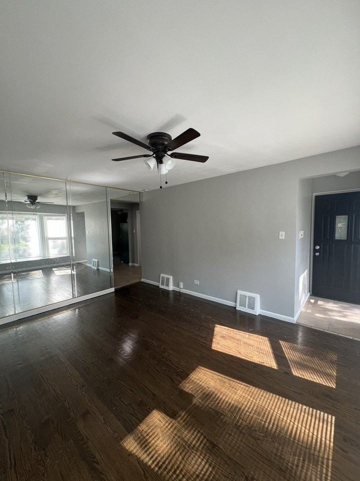 14931 Evers St - Photo 2 of 6