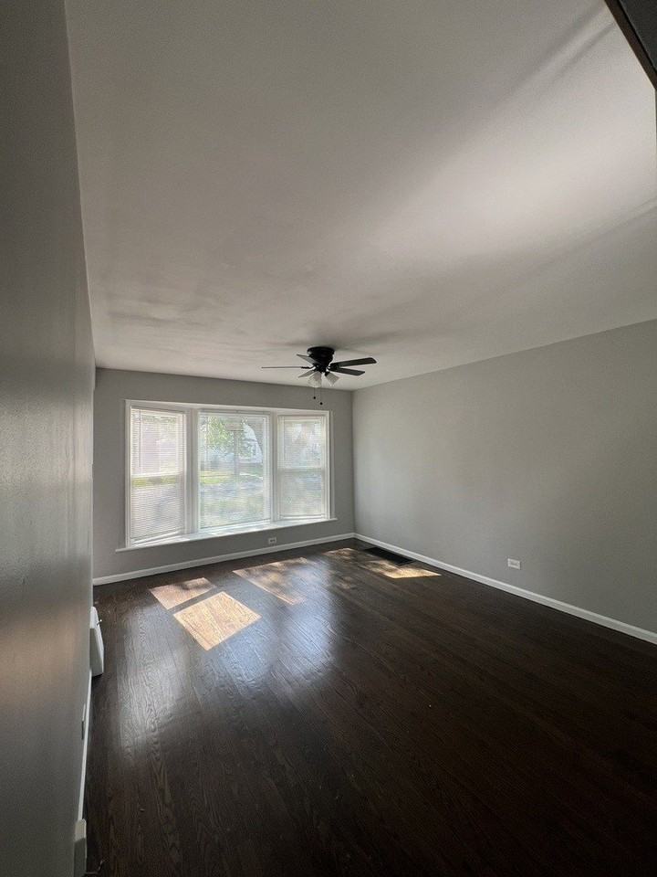 14931 Evers St - Photo 3 of 6