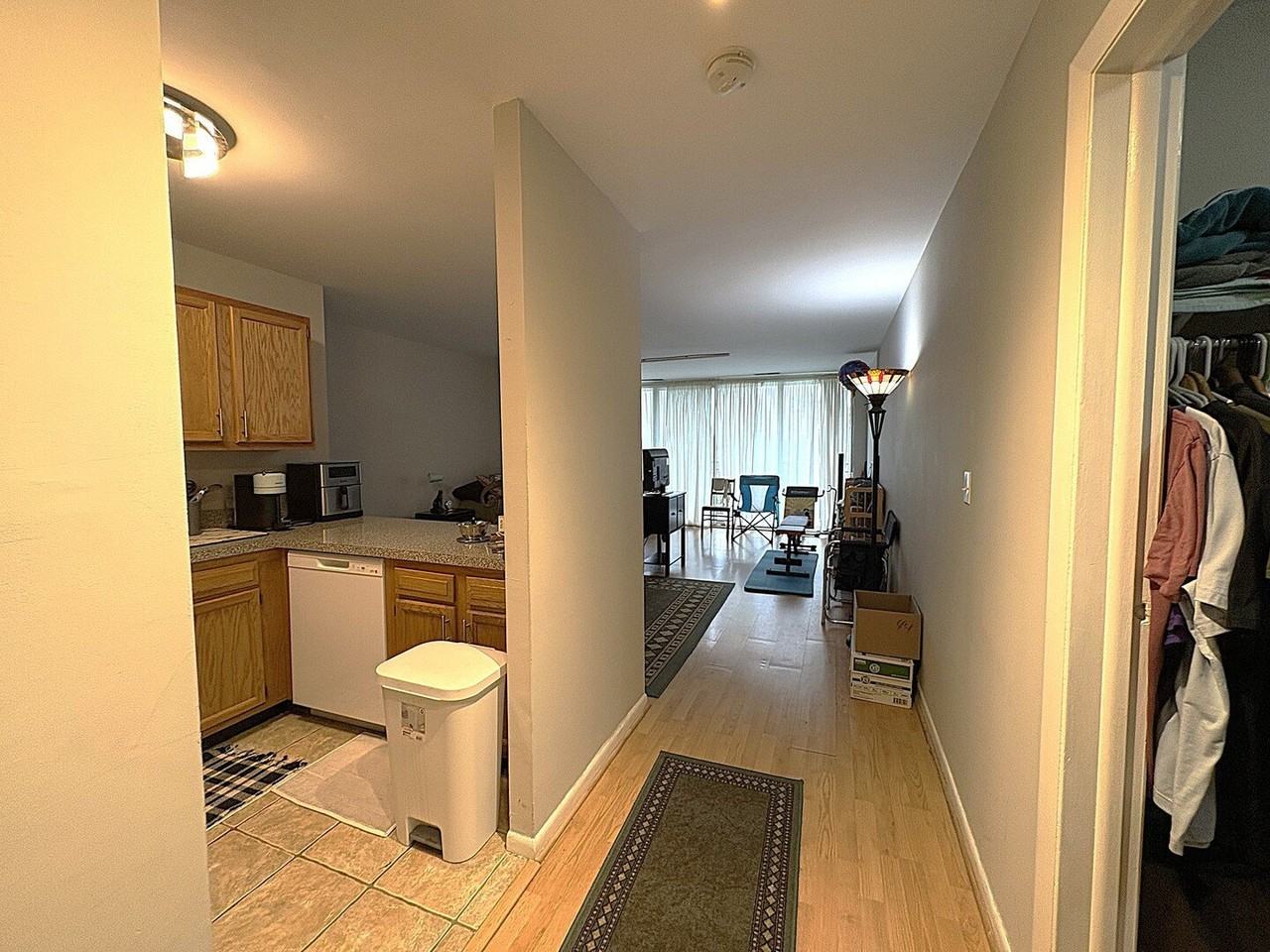 5810 Oakwood Dr #5C - Photo 3 of 10