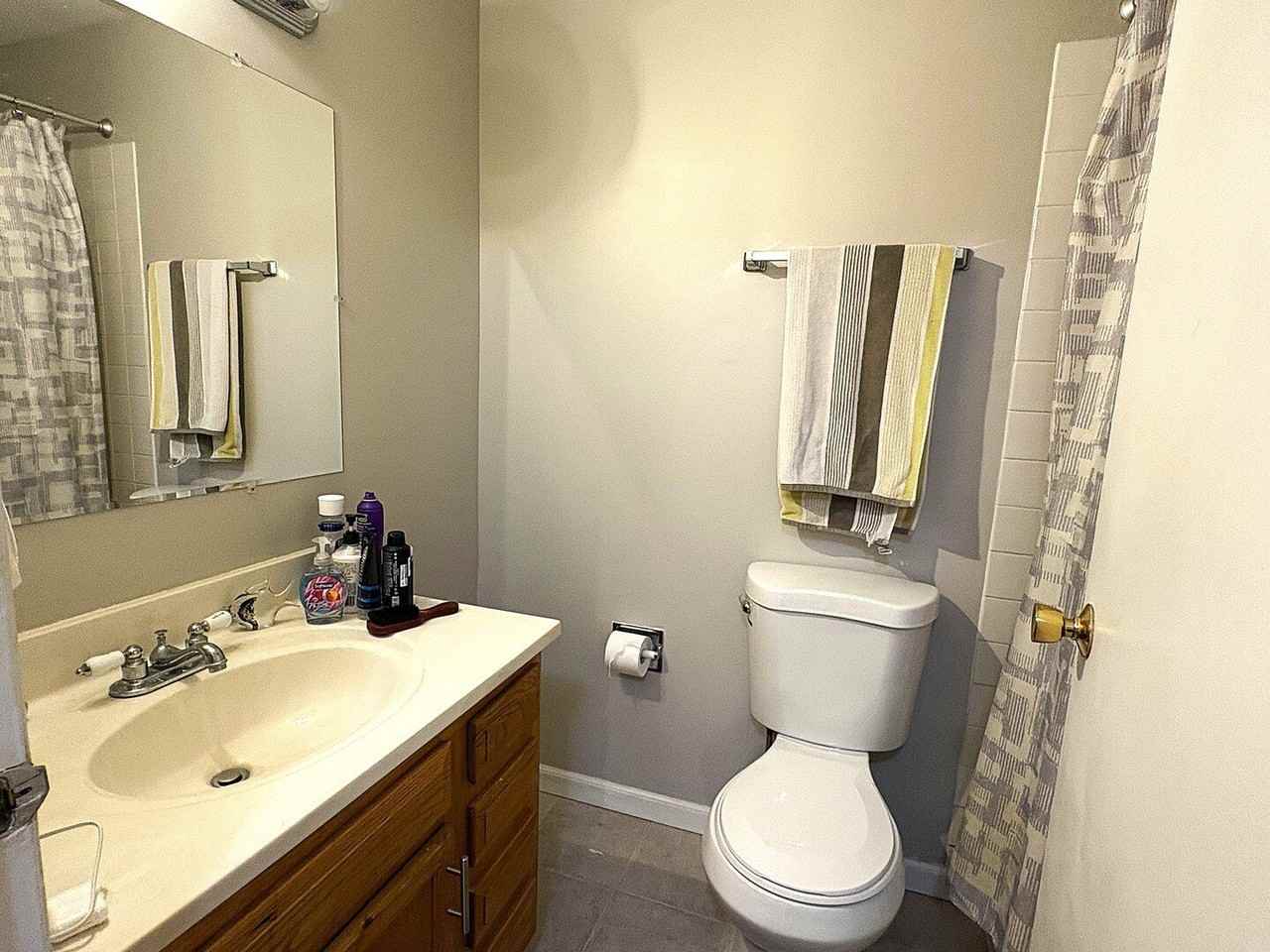 5810 Oakwood Dr #5C - Photo 5 of 10