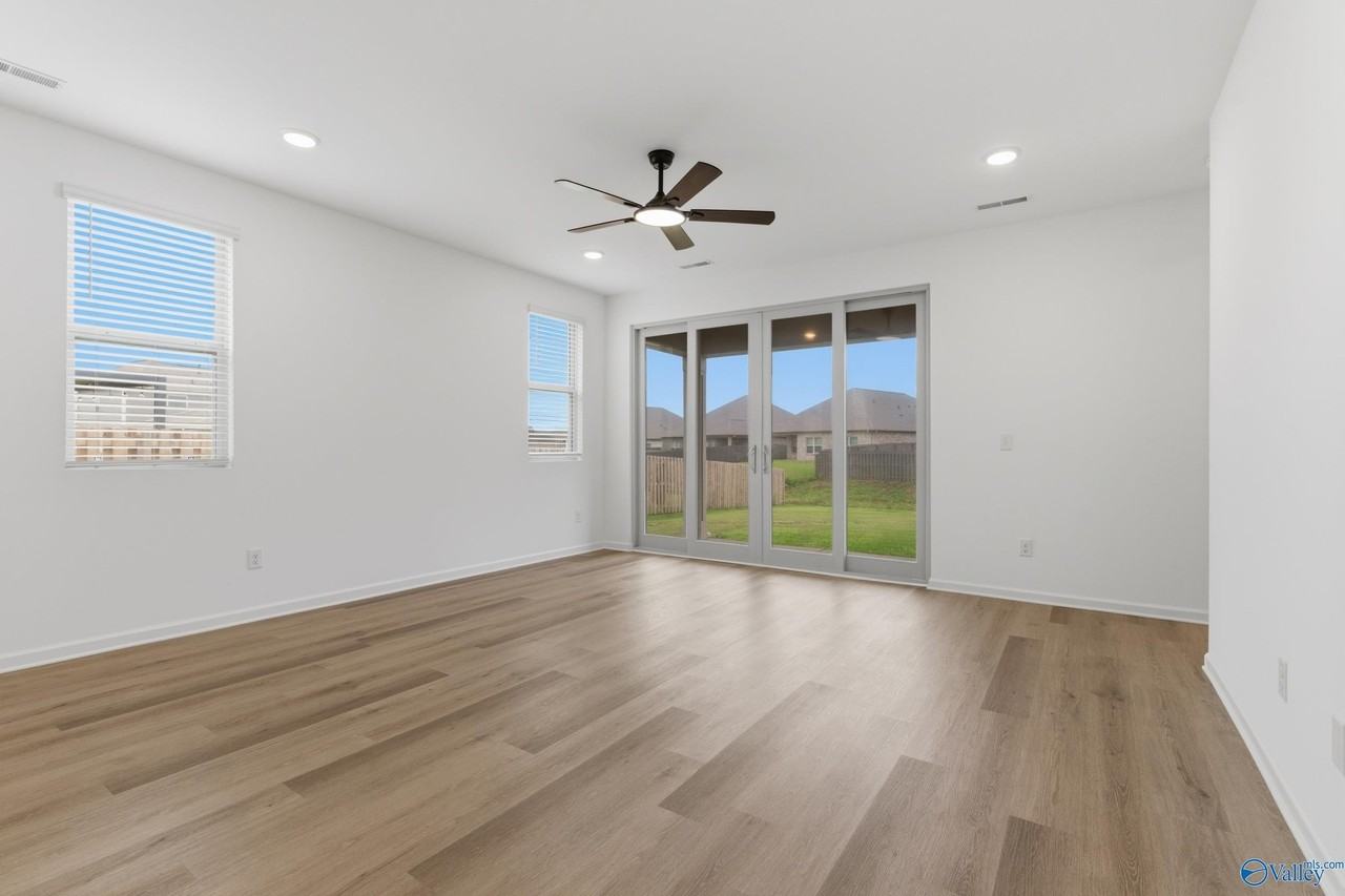 104 Cavern Ct - Photo 4 of 13
