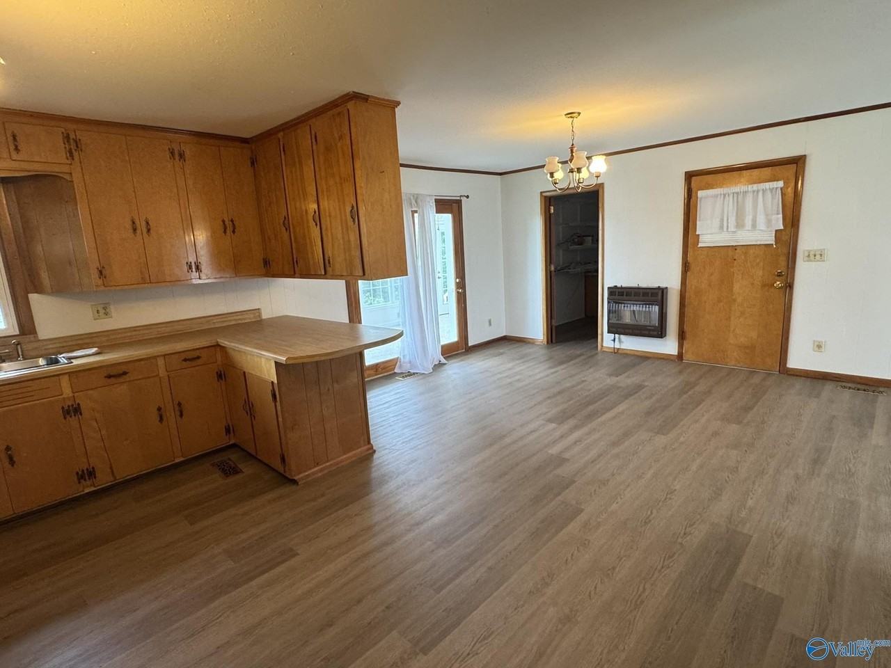 27839 Mooresville Rd - Photo 2 of 15
