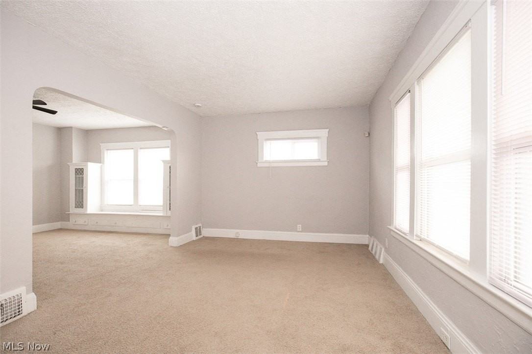 4953 E 106th St - Photo 2 of 22