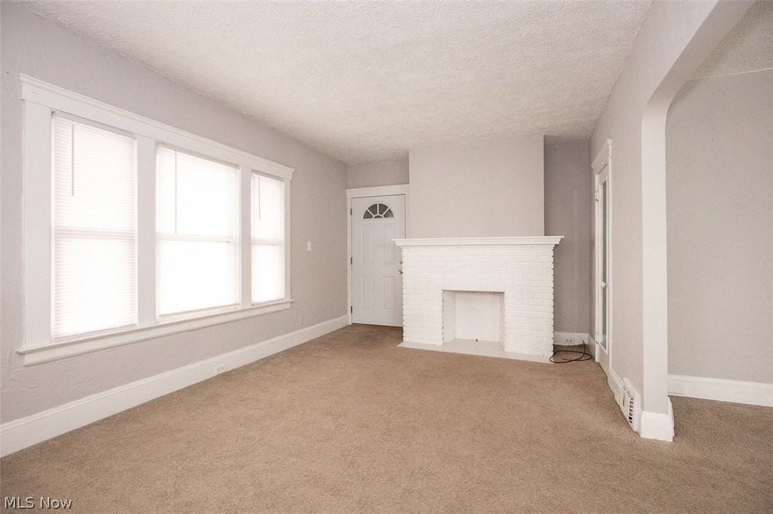 4953 E 106th St - Photo 5 of 22