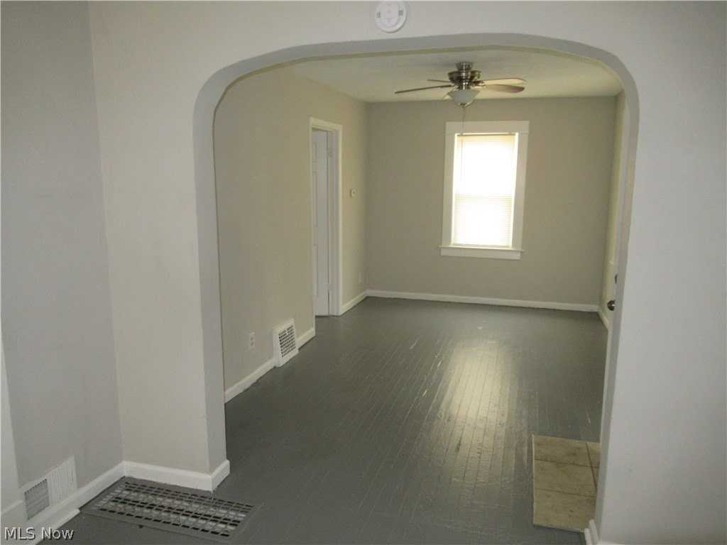 59 Sector Dr - Photo 6 of 32