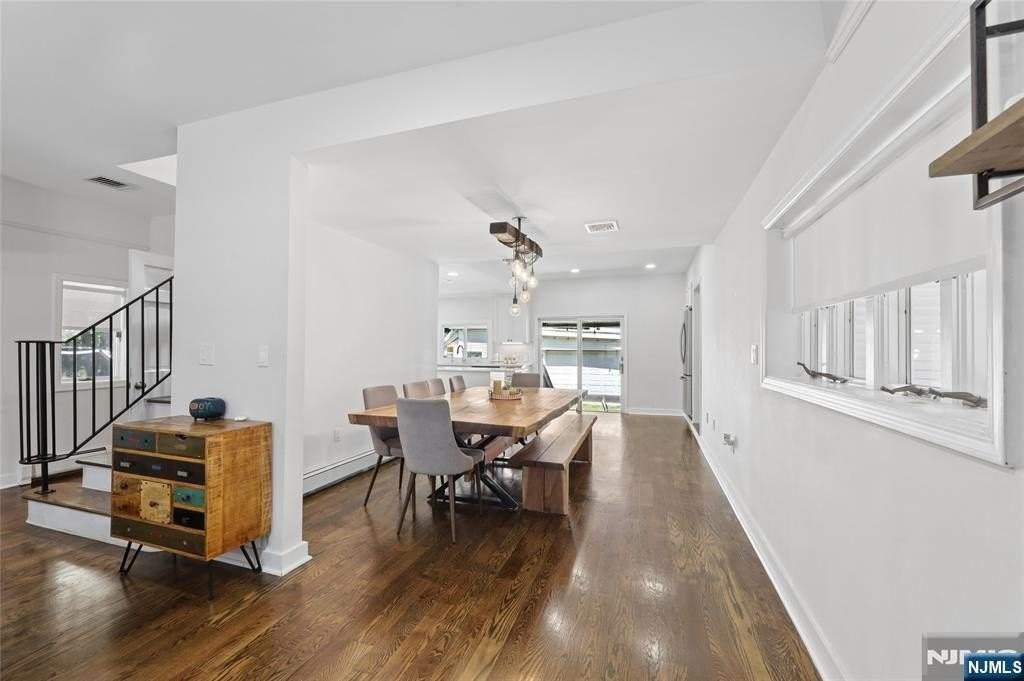 107 E Madison Ave - Photo 7 of 26