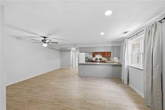 6182 Milne Blvd - Photo 5 of 18