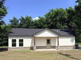 8761 S 4180 Rd - Photo 1 of 1