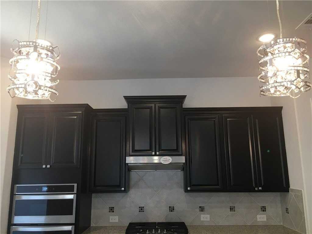 5209 Tuscarora Trl - Photo 3 of 15