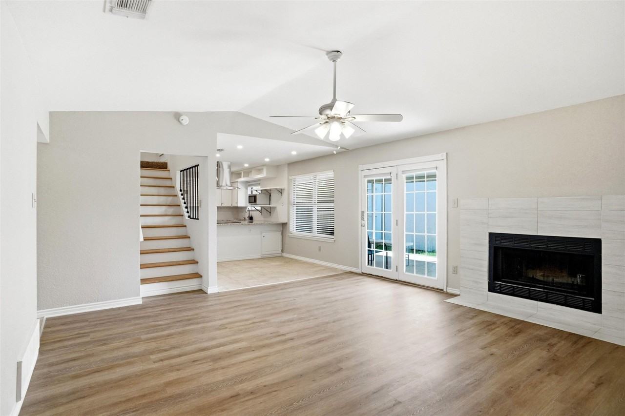 6516 Storm Dr - Photo 4 of 16