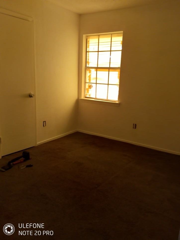 1626 Bitter Creek Dr - Photo 2 of 2