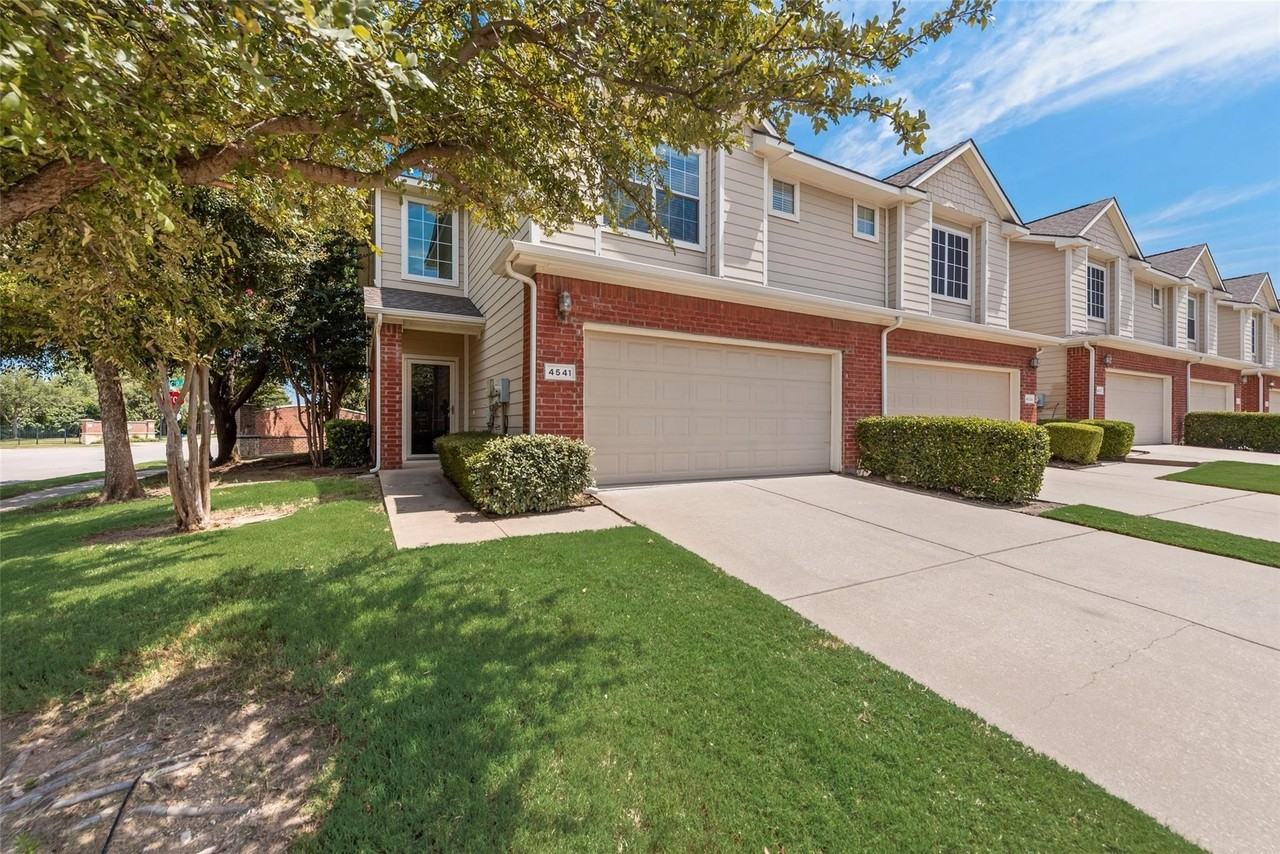 4541 Woodsboro Ln - Photo 2 of 26
