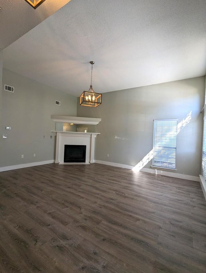 517 Rush Park Cir - Photo 2 of 26